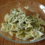 Farfalle con carciofi e crema di caprino (glutenfree)