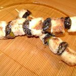 Spiedini di lonza e prugne