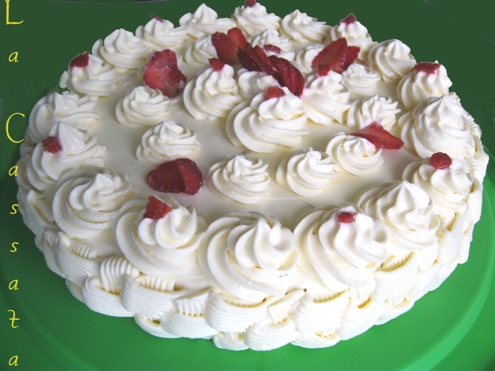 Torta Chantilly allo zenzero e fragole senza glutine