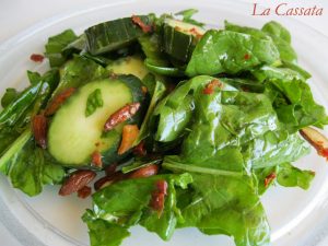 Salade d'épinards et de concombre de Jamie Oliver - La Cassata Celiaca