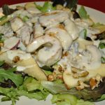 Straccetti di tacchino in insalata al roquefort