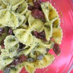 Insalata di farfalle alla siciliana