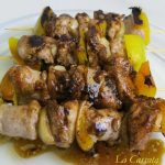 Spiedini di carne in salsa di soia