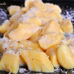 Gnocchi di ricotta allo zafferano cacio e pepe (versione per tutti e per celiaci)