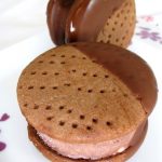 Biscotto gelato con semifreddo al cioccolato senza glutine - La Cassata Celiaca