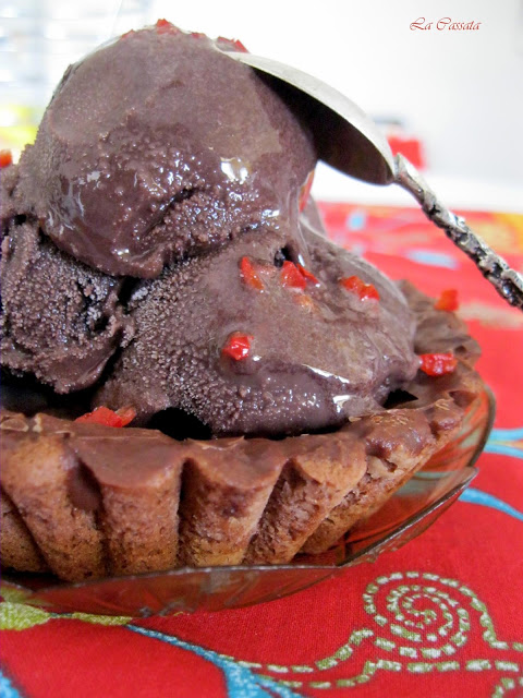 Gelato al cacao e peperoncino - La Cassata Celiaca Gelato al cacao e peperoncino - La Cassata Celiaca