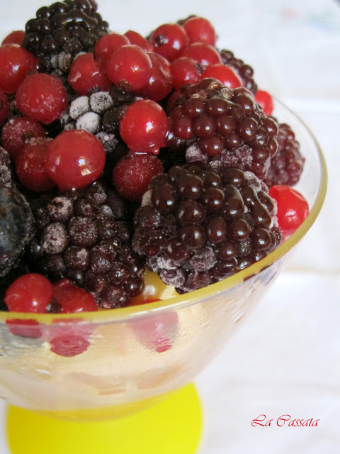 Coppa ai frutti di bosco e curd agli agrumi senza glutine - La Cassata Celiaca