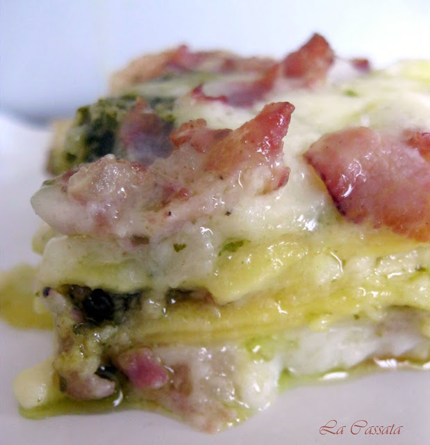 Lasagne con pesto, pancetta e besciamella senza glutine - La Cassata Celiaca
