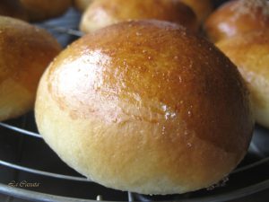 Brioche per gelato...e non solo (con glutine) - La Cassata Celiaca
