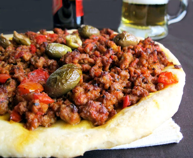 Lahmacun, la pizza turque mais sans gluten - La Cassata Celiaca Lahmacun, la pizza turque mais sans gluten - La Cassata Celiaca