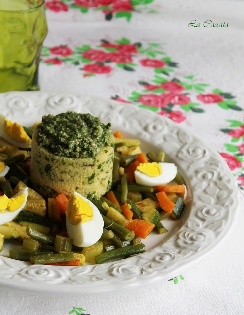Couscous con verdure e pesto di sedano e noci senza glutine - La Cassata Celiaca