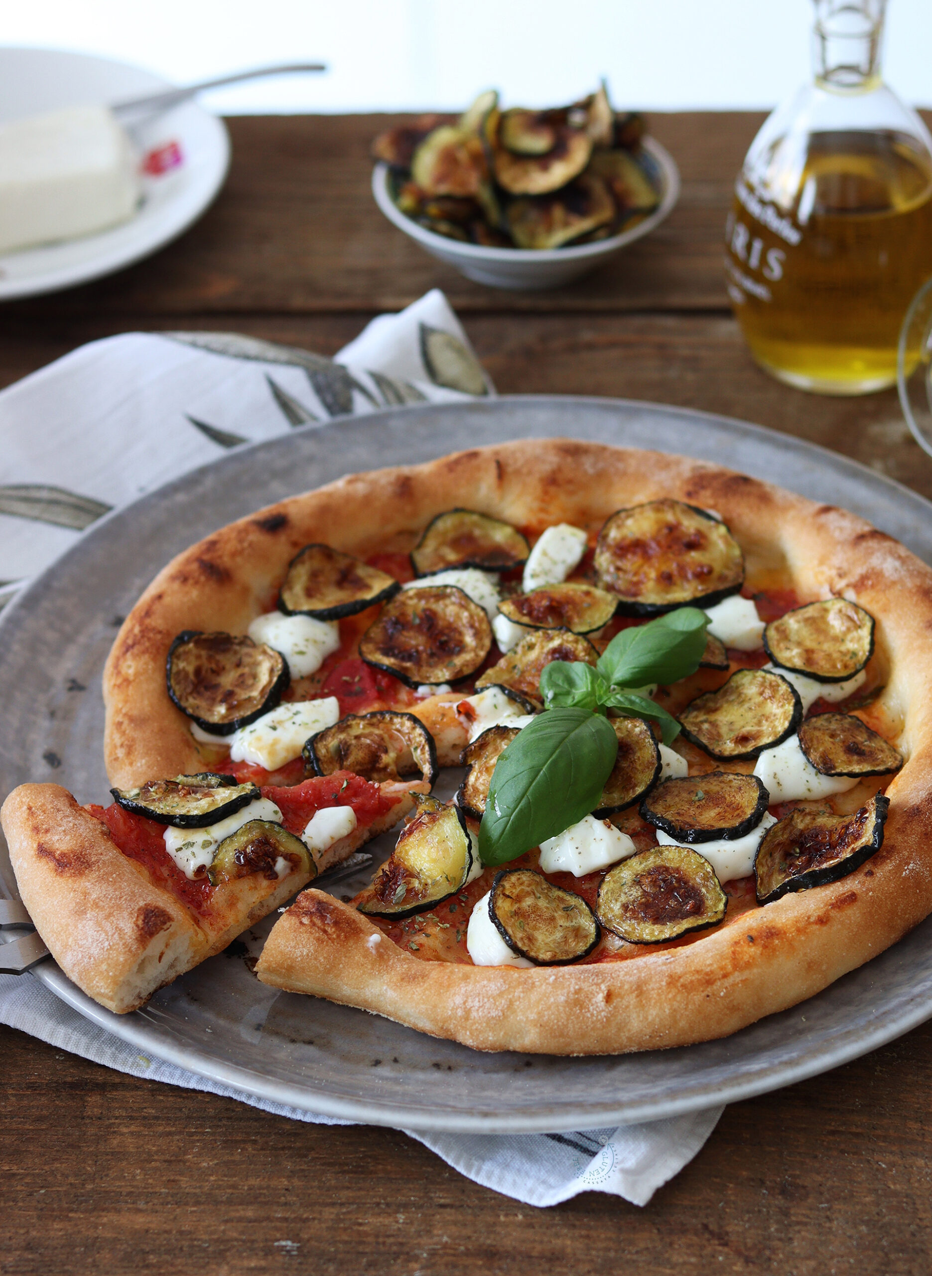 Pizza con certosa e zucchine senza glutine - La Cassata Celiaca