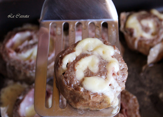 Girelle di carne tritata con prosciutto e emmenthal - La Cassata Celiaca Girelle di carne tritata con prosciutto e emmenthal - La Cassata Celiaca