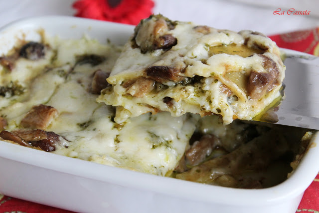 Lasagne avec béchamel, champignons et pesto sans gluten - La Cassata Celiaca