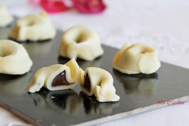 Tortellini di cioccolato di Omar Busi il tutorial senza glutine - La Cassata Celiaca