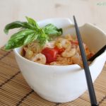 Noodles con pomodorini, gamberetti e cavolo - La Cassata Celiaca