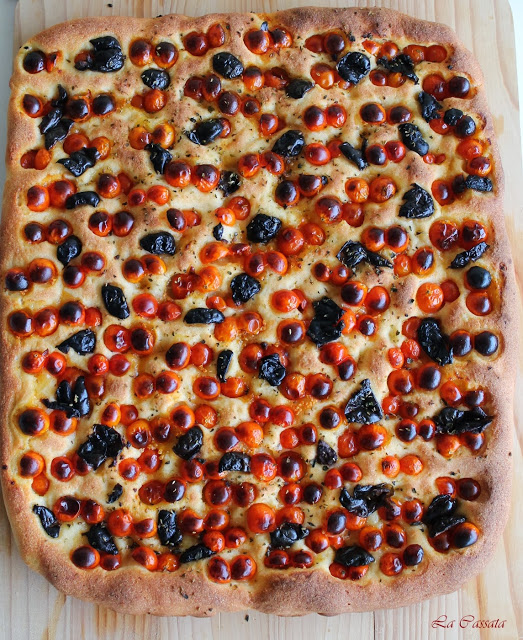 Focaccia barese di Anna Lisa senza glutine - La Cassata Celiaca Focaccia barese di Anna Lisa senza glutine - La Cassata Celiaca
