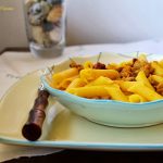 Penne con salsiccia e zafferano - La Cassata Celiaca