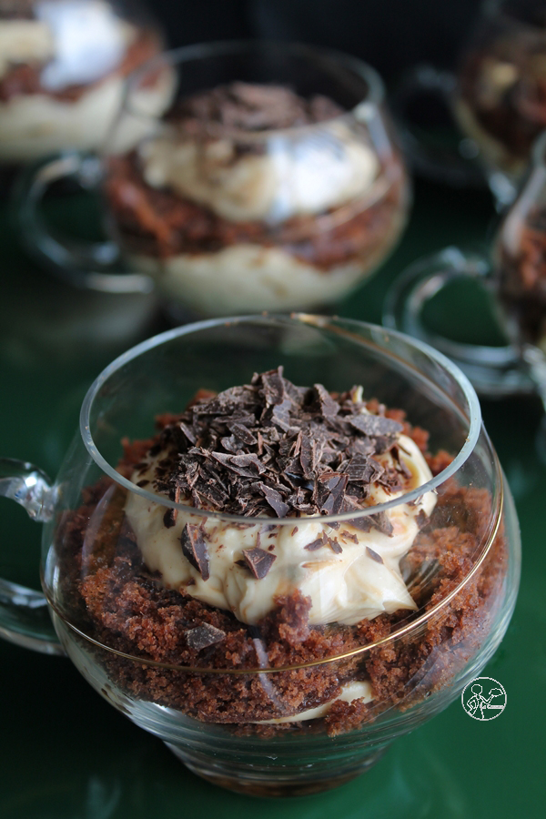 Coppette di mud cake con crema al mascarpone e Nescafé - La Cassata Celiaca