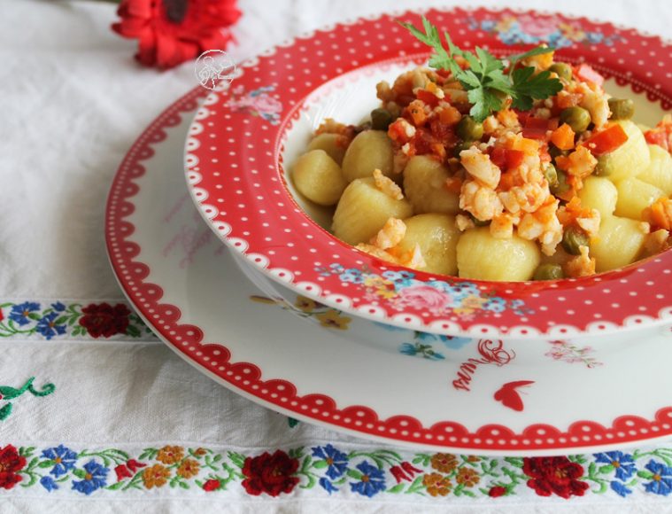 Gnocchis de pommes de terre avec râgoût de poisson- La Cassata Celiaca