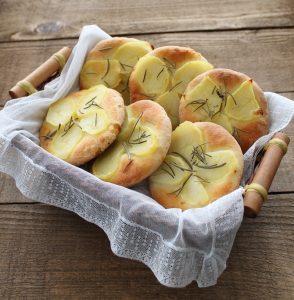 Galettes de pain et pommes de terre sans gluten - La Cassata Celiaca