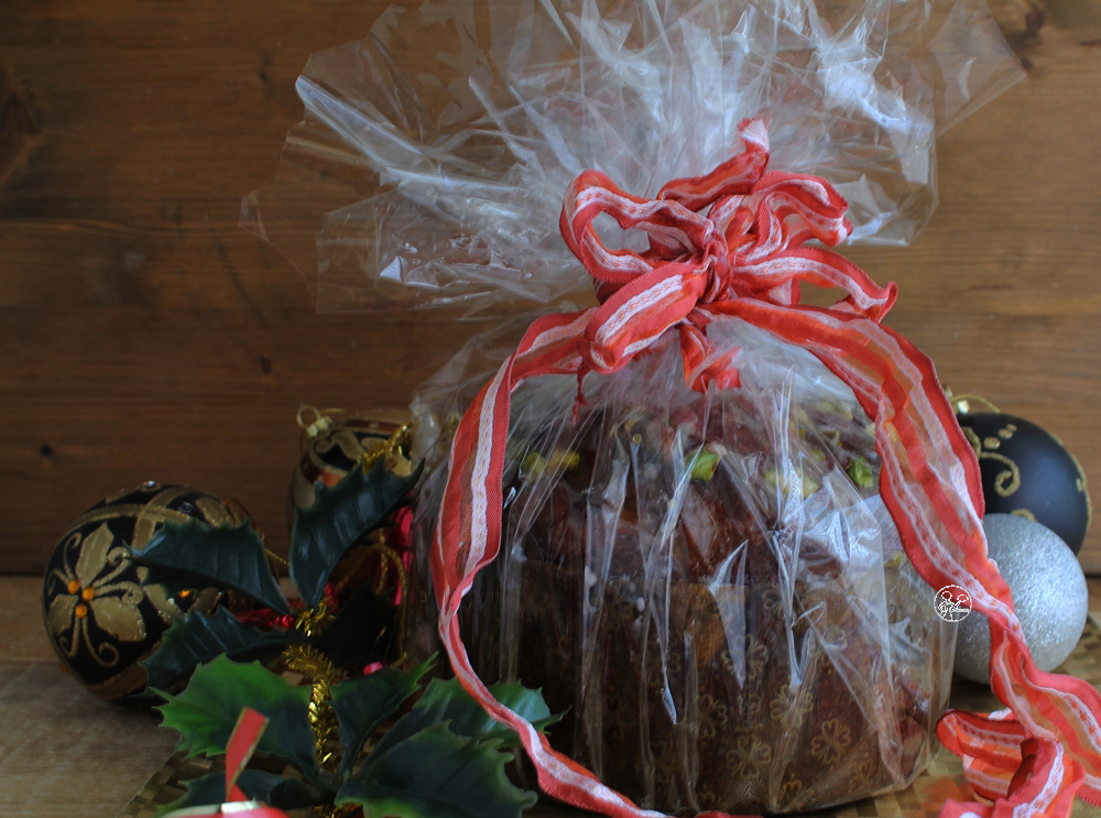 Panettone al pistacchio senza glutine - La Cassata Celiaca