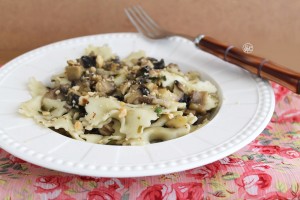 Farfalles aux œufs sans gluten avec champignons  - La Cassata Celiaca