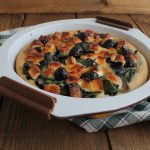 Focaccia aux blettes, fromage et olives sans gluten - La Cassata Celiaca
