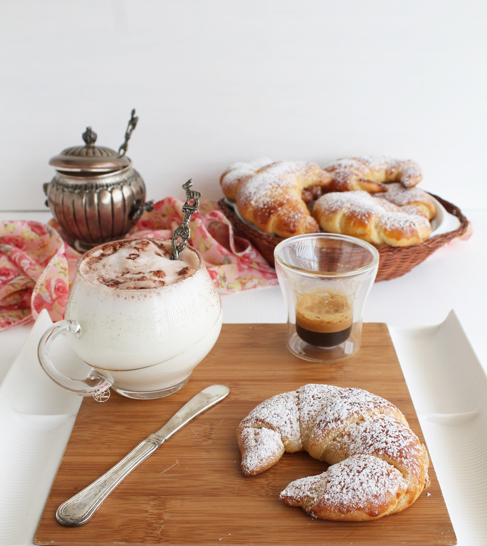 Cornetti di brioche senza glutine - La Cassata Celiaca Cornetti di brioche senza glutine - La Cassata Celiaca