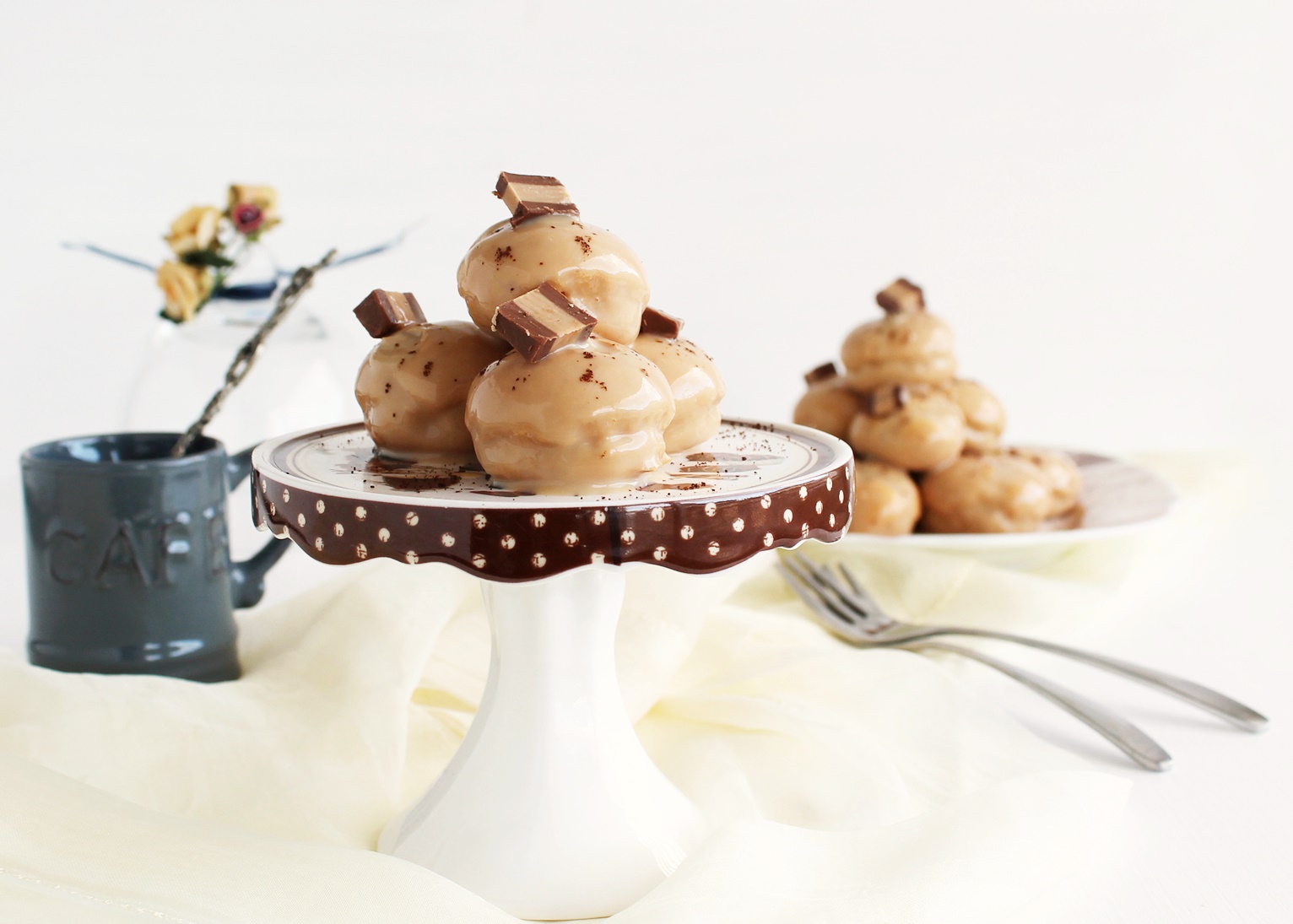 Profiteroles au café sans gluten - La Cassata Celiaca