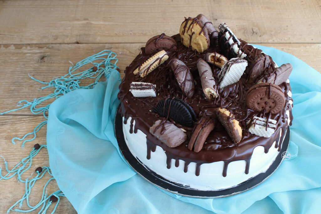 Drip cake au chocolat sans gluten, la vidéo - La Cassata Celiaca