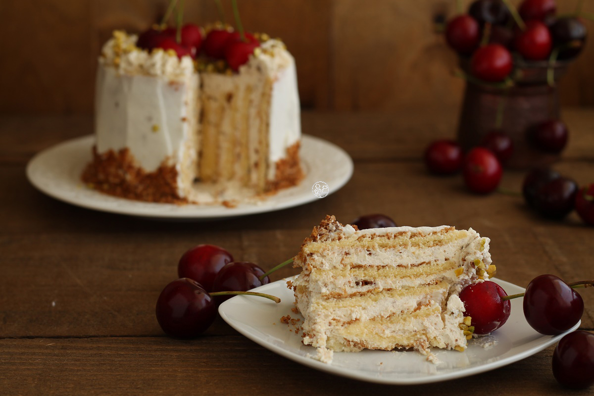 Gâteau avec amaretti et cerises sans gluten - La Cassata Celiaca