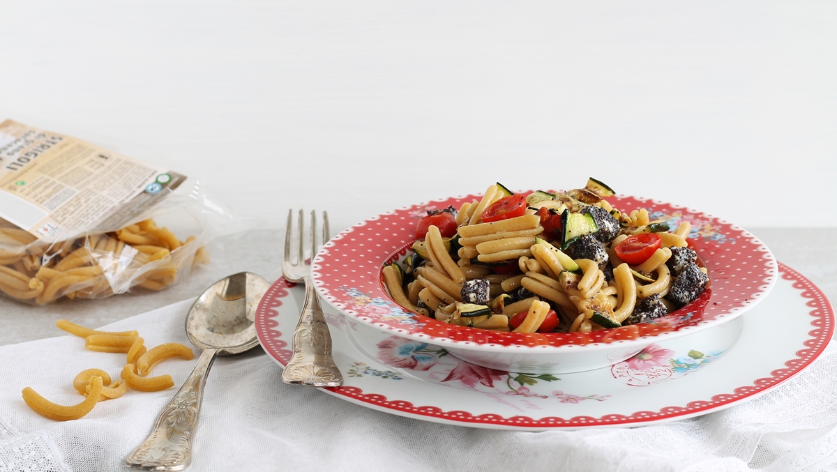 Strigoli senza glutine con pesce spada e zucchine - La Cassata Celiaca Strigoli senza glutine con pesce spada e zucchine - La Cassata Celiaca