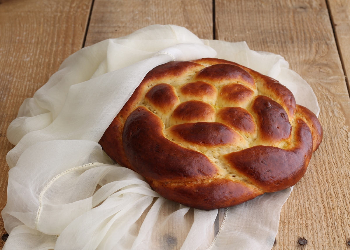 Brioche intrecciata senza glutine - La Cassata Celiaca Brioche intrecciata senza glutine - La Cassata Celiaca