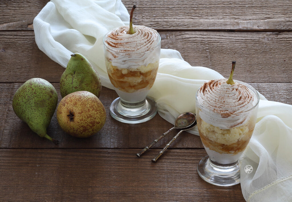 Verrines de crème à la cannelle et poires sans gluten - La Cassata Celiaca