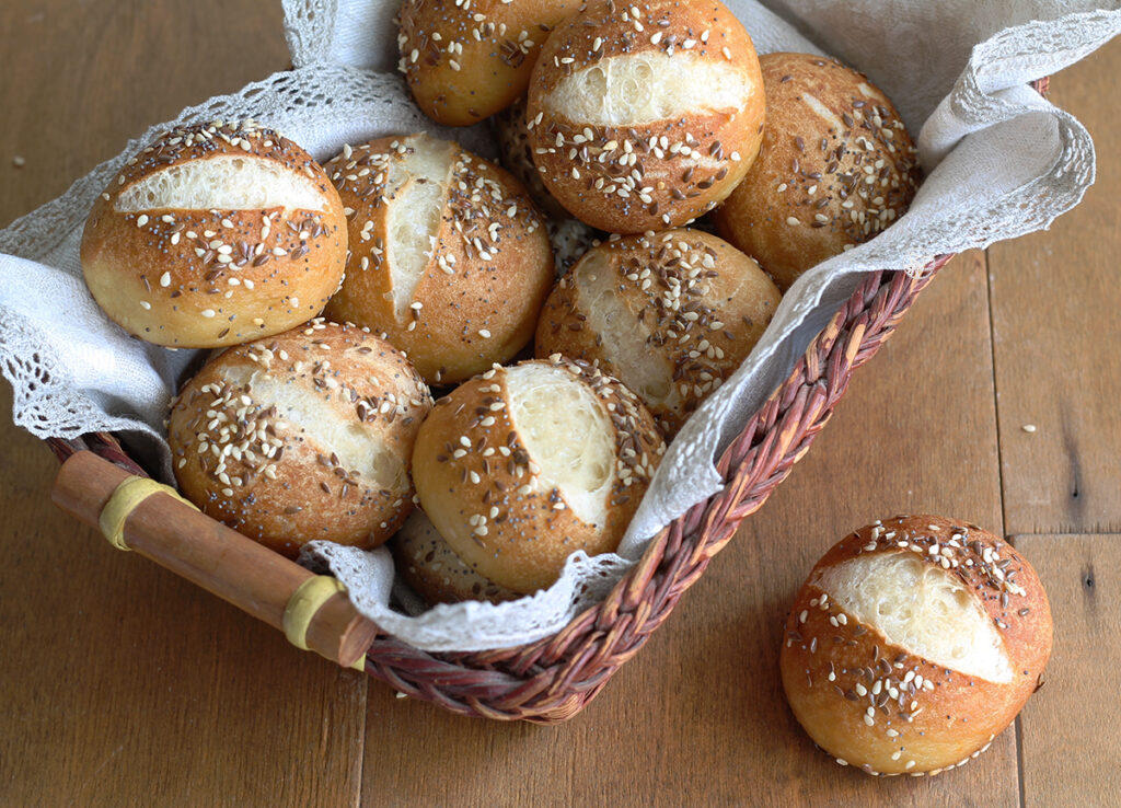 Petits pains Laugenbrot au levain et sans gluten - La Cassata Celiaca