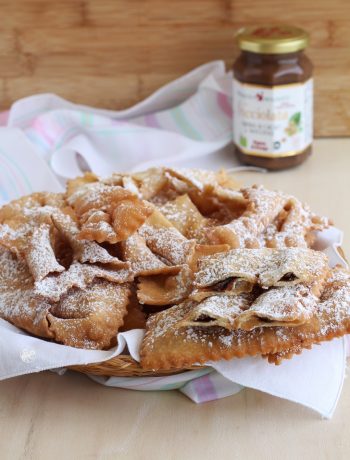 Bugnes de Carnaval sans gluten, la vidéo - La Cassata Celiaca