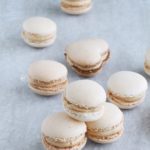Macarons con crema al caramello senza glutine - La Cassata Celiaca