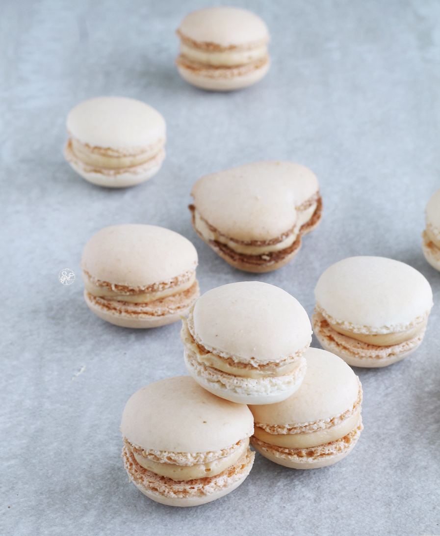 Macarons con crema al caramello senza glutine - La Cassata Celiaca