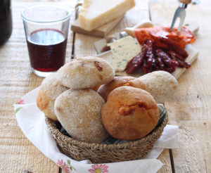 Petits pains rustiques sans gluten au 'nduja et fromage - La Cassata Celiaca