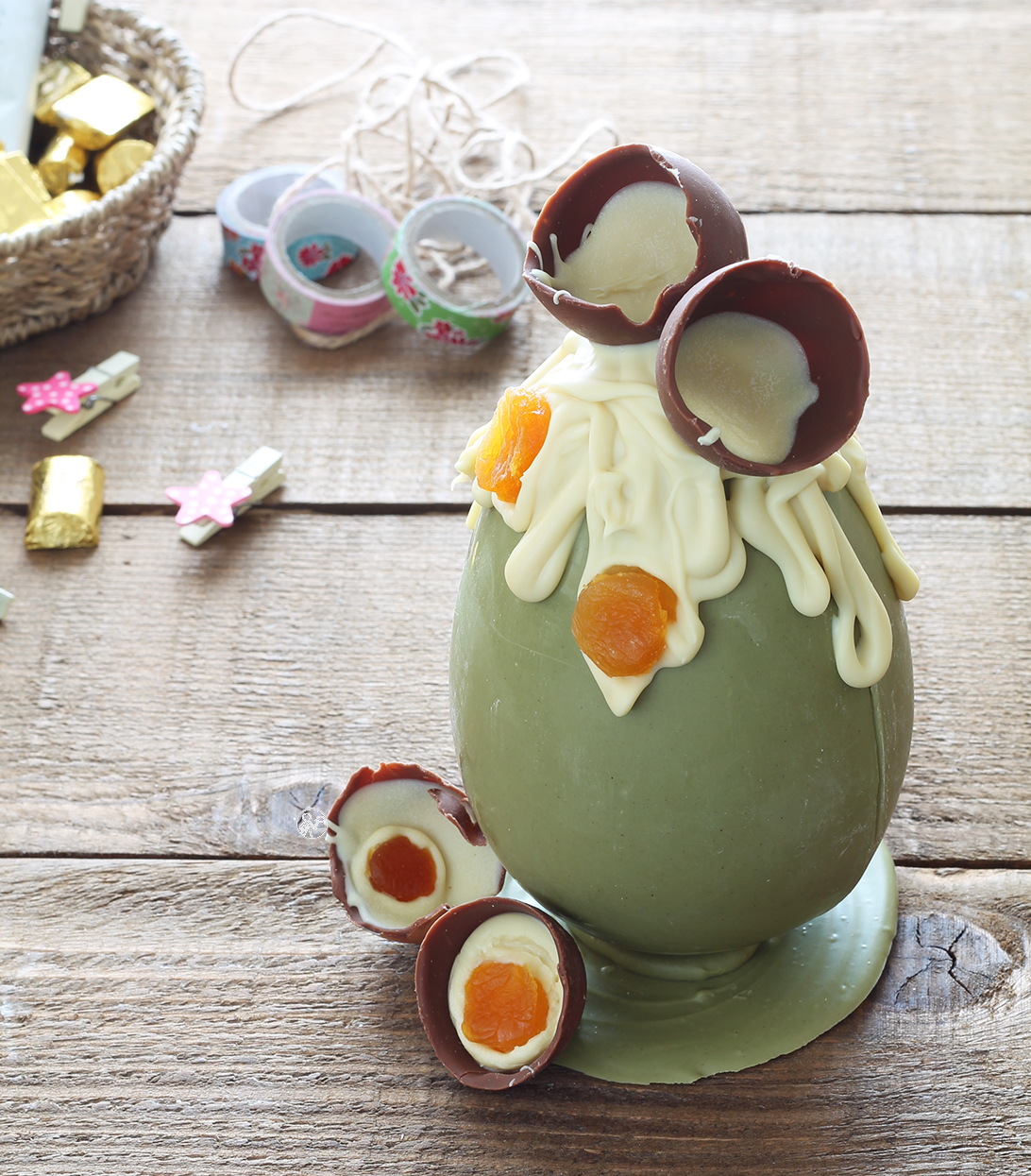 Uovo di Pasqua al pistacchio senza glutine - La Cassata Celiaca Uovo di Pasqua al pistacchio senza glutine - La Cassata Celiaca