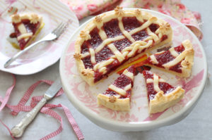 Crostata con confettura di ribes senza glutine - La Cassata Celiaca