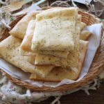 Focaccia con origano, la video ricetta