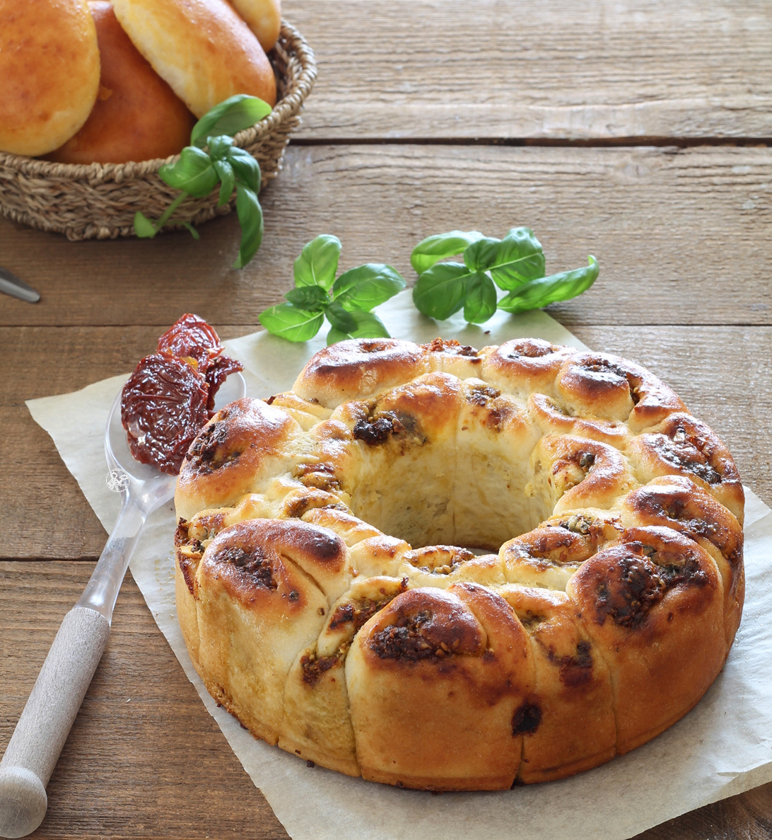 Brioche senza glutine con pesto e gorgonzola - La Cassata Celiaca