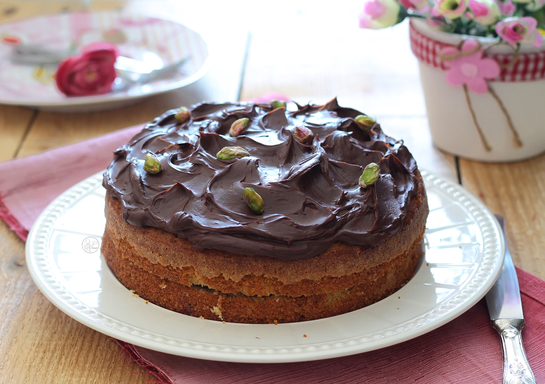 Torta senza glutine al pistacchio e cioccolato - La Cassata Celiaca