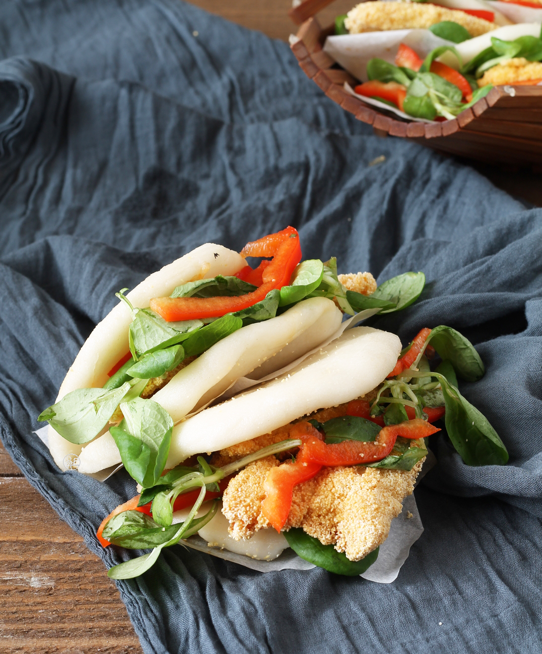 Bao sandwich sans gluten avec poulet et mâche - La Cassata