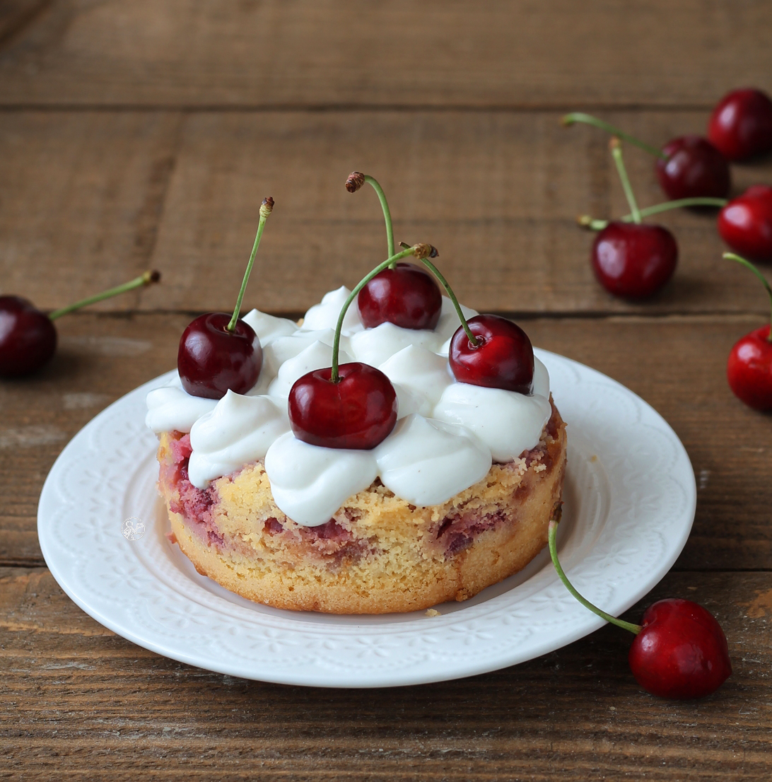 Gâteau moelleux sans gluten aux cerises - La Cassata Celiaca Gâteau moelleux sans gluten aux cerises - La Cassata Celiaca