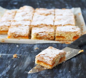 Dolce morbido alle albicocche senza glutine - La Cassata Celiaca