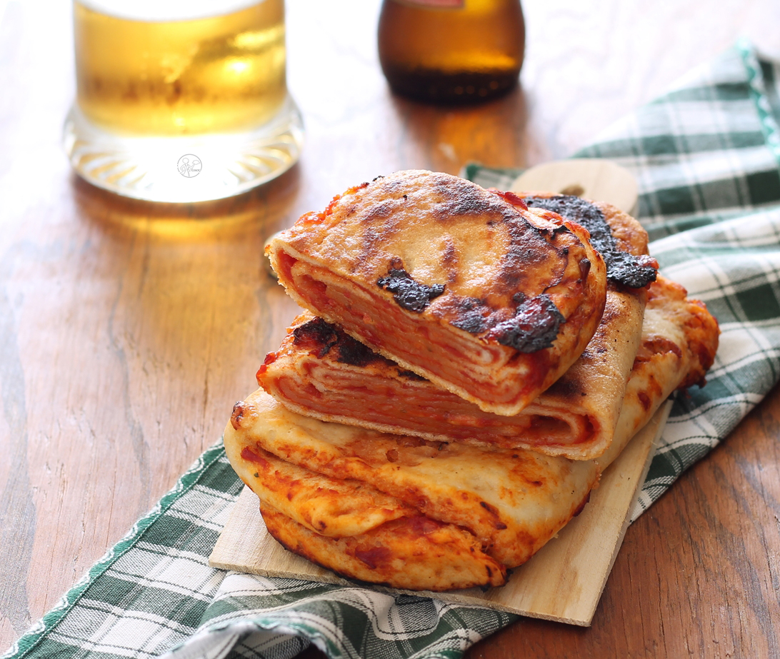 Scaccia (focaccia) sans gluten au tomates et fromage - La Cassata Celiaca Scaccia (focaccia) sans gluten au tomates et fromage - La Cassata Celiaca