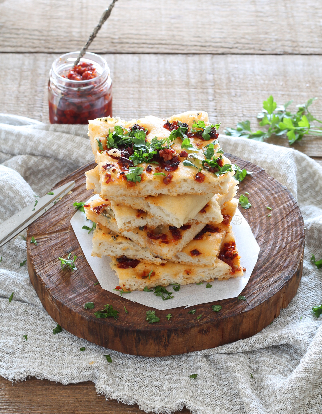 Focaccia sans gluten à la ricotta avec tomates et gorgonzola- La Cassata Celiaca